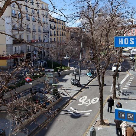 Hostal Montaloya Madrid Eksteriør billede