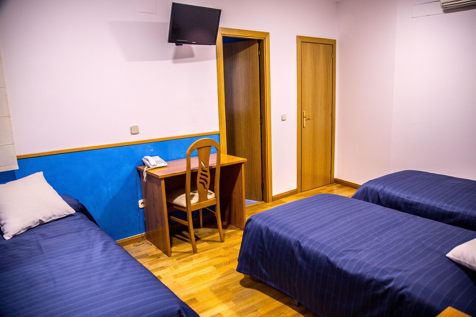 Hostal Montaloya Madrid Eksteriør billede