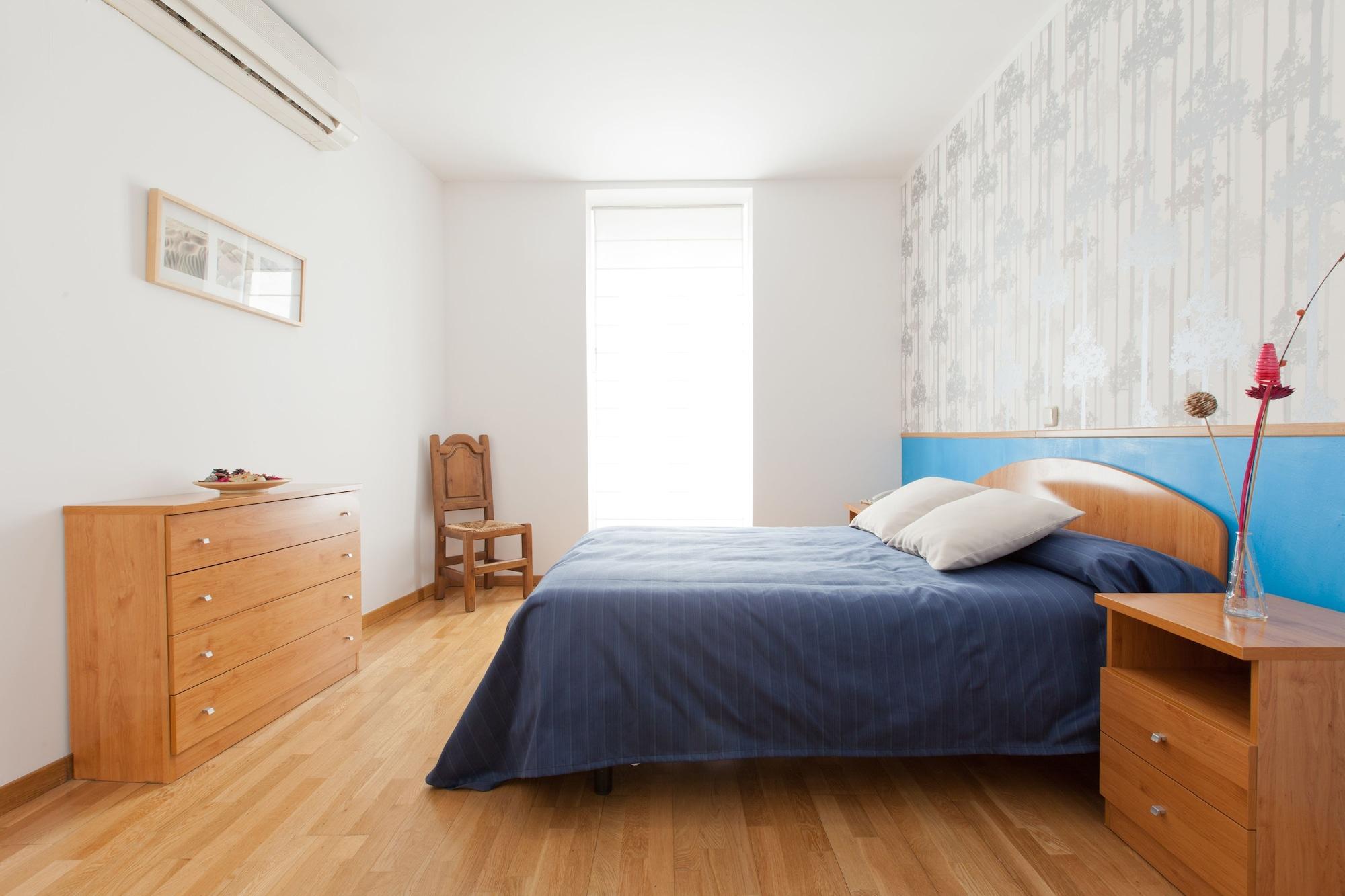 Hostal Montaloya Madrid Eksteriør billede