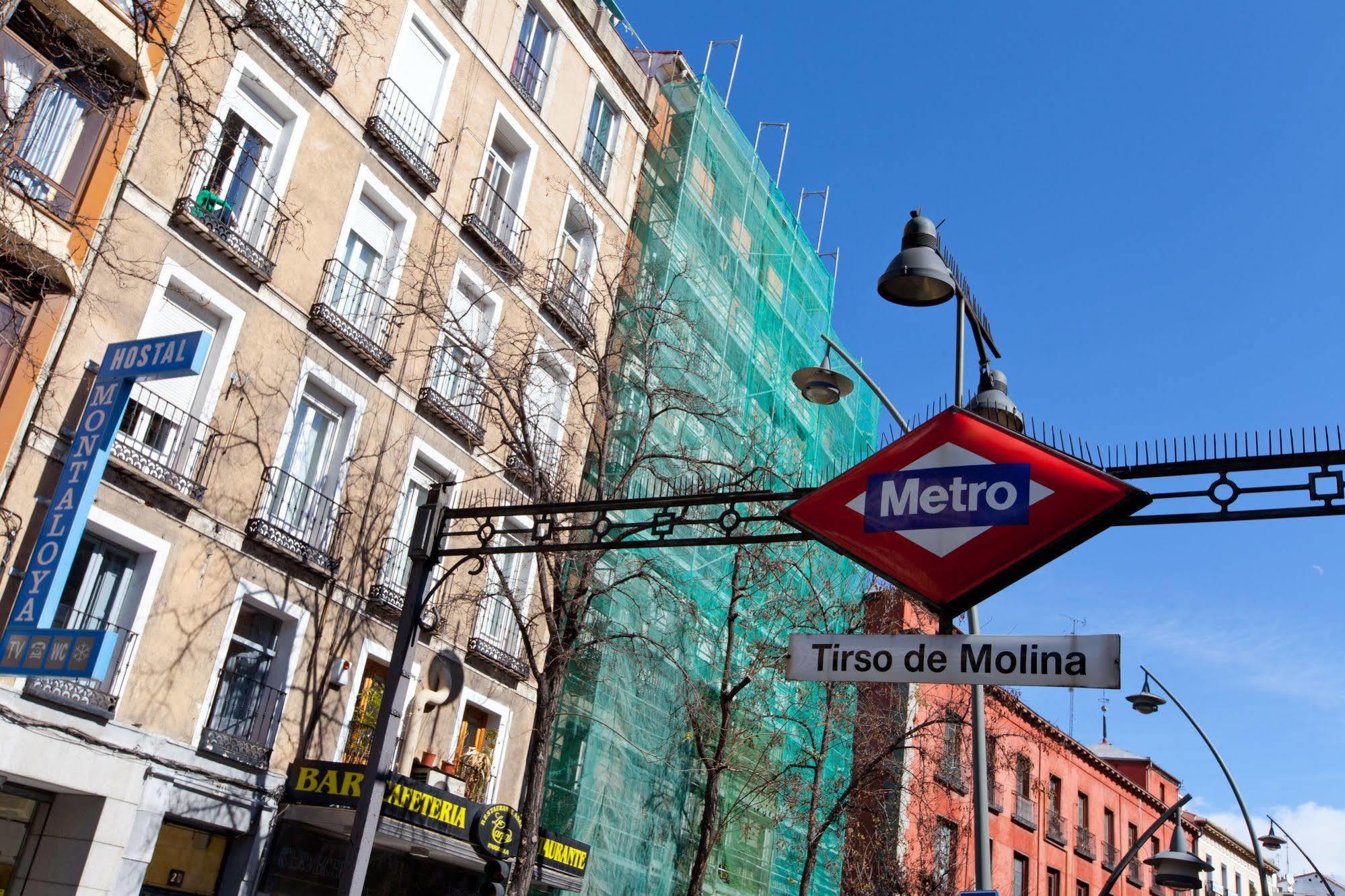 Hostal Montaloya Madrid Eksteriør billede